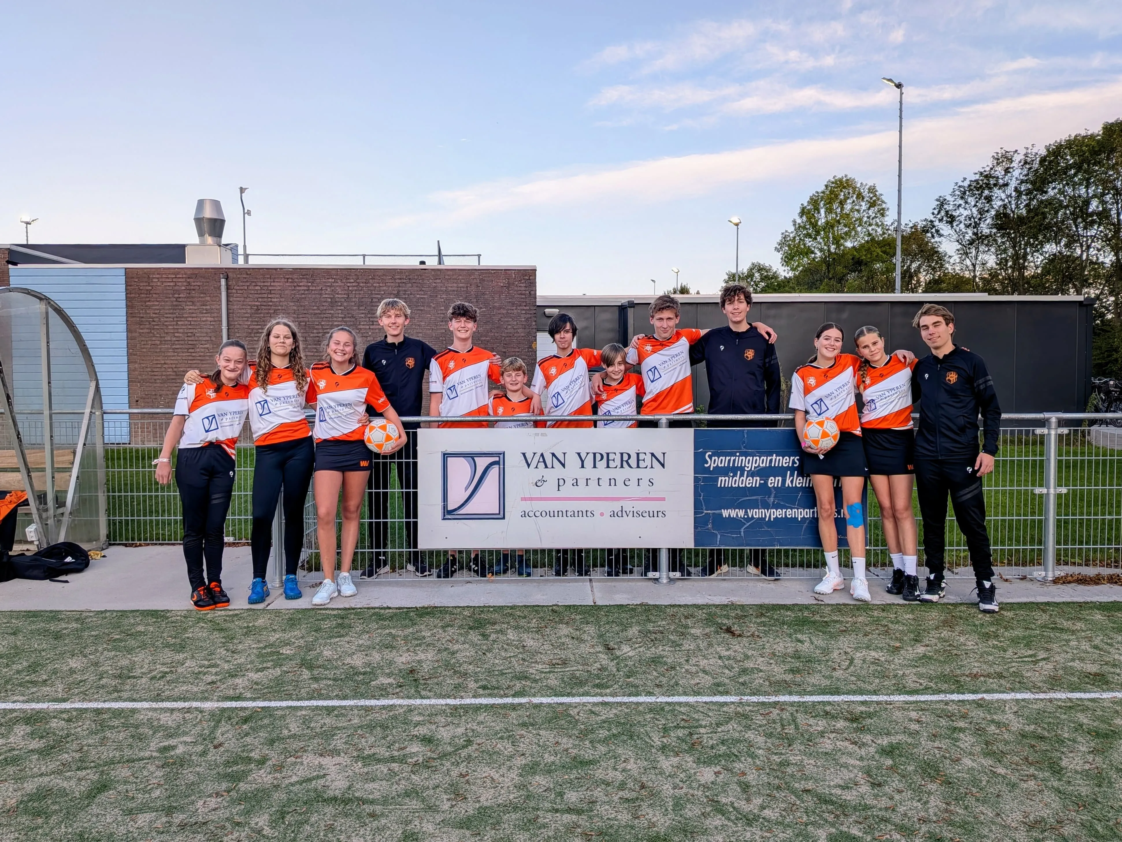 Teamfoto van Weidevogels J3
