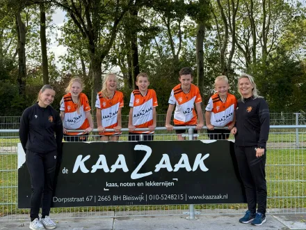 Teamfoto van Weidevogels J7