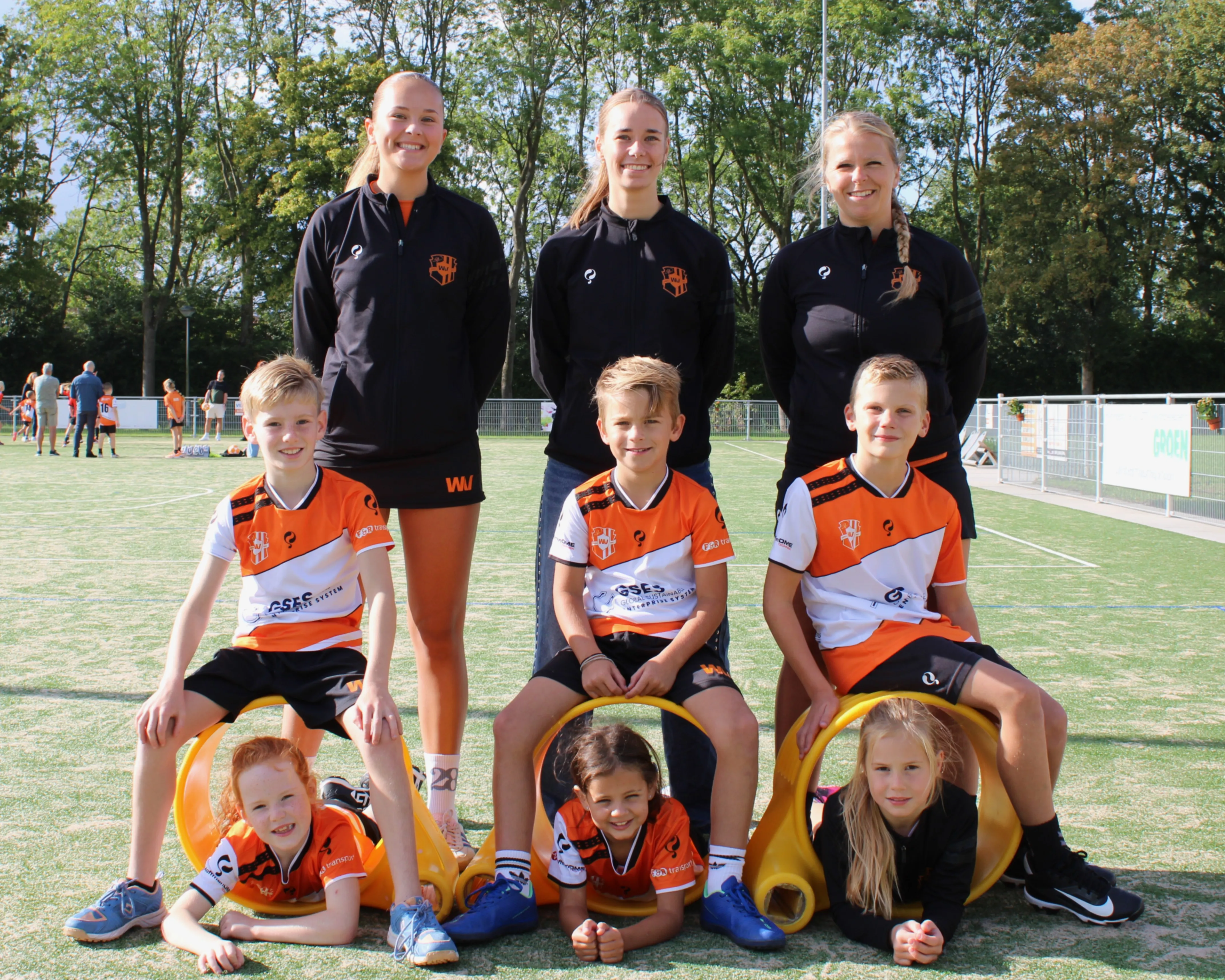 Teamfoto van Weidevogels J11