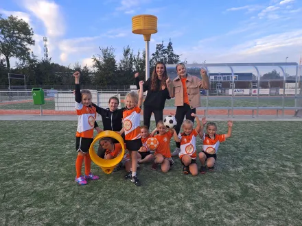 Teamfoto van Weidevogels J15